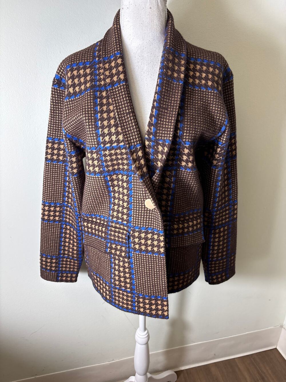 NWT NVLT Brown Houndstooth Plaid Cardigan Sweater Sz M